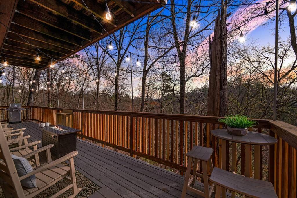 The Family Stone Luxe Cabin Sleeps 12 Hot Tub Dogfriendly Dollywood Pigeon Forge Εξωτερικό φωτογραφία