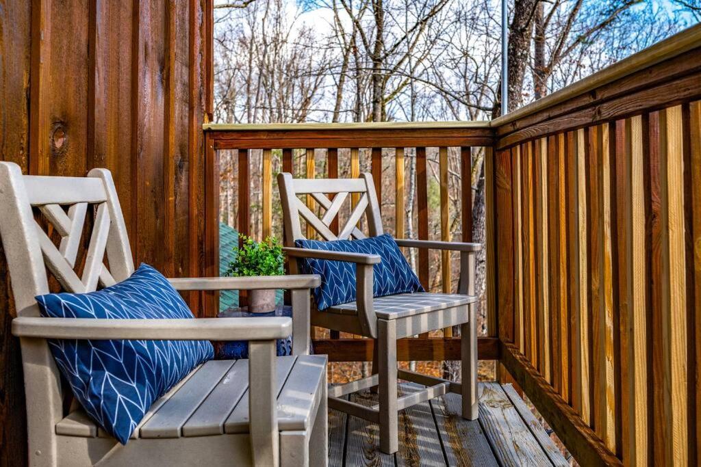 The Family Stone Luxe Cabin Sleeps 12 Hot Tub Dogfriendly Dollywood Pigeon Forge Εξωτερικό φωτογραφία