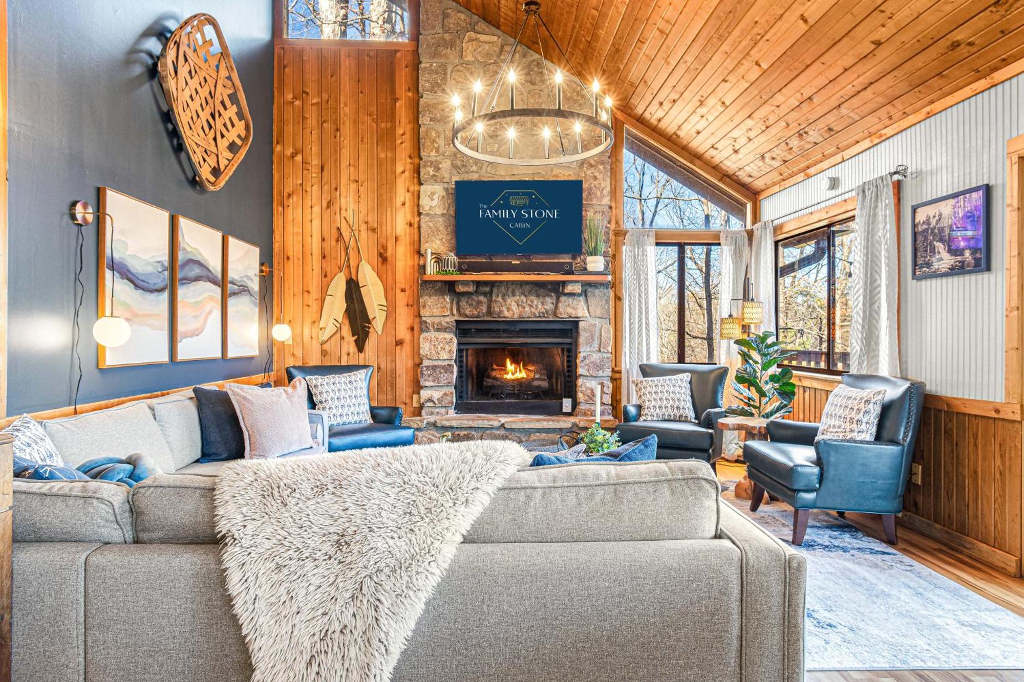 The Family Stone Luxe Cabin Sleeps 12 Hot Tub Dogfriendly Dollywood Pigeon Forge Εξωτερικό φωτογραφία