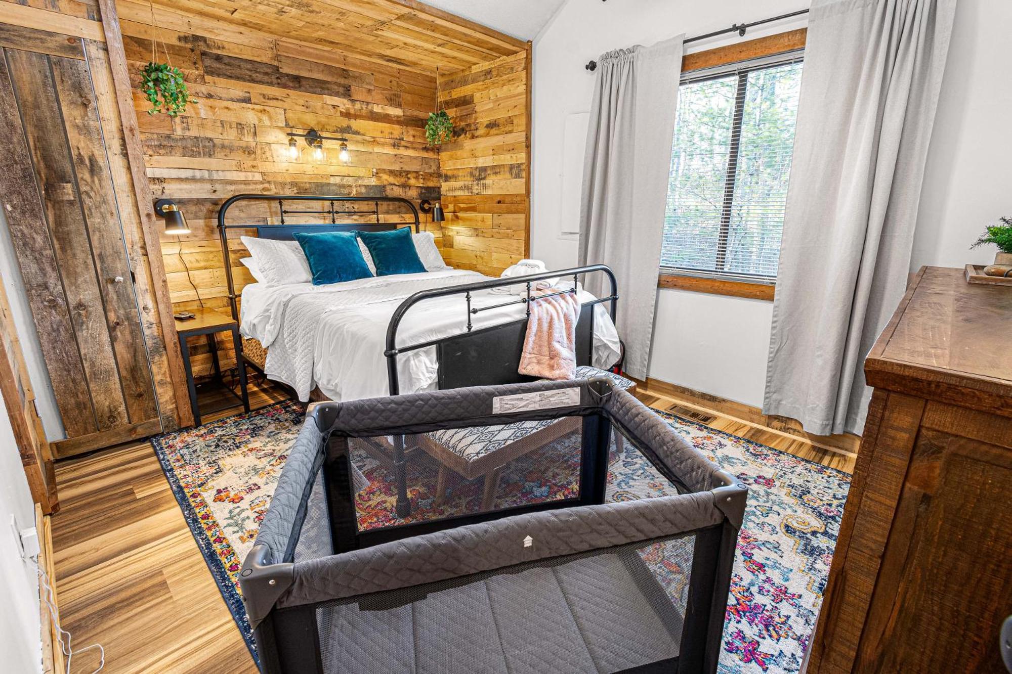 The Family Stone Luxe Cabin Sleeps 12 Hot Tub Dogfriendly Dollywood Pigeon Forge Εξωτερικό φωτογραφία