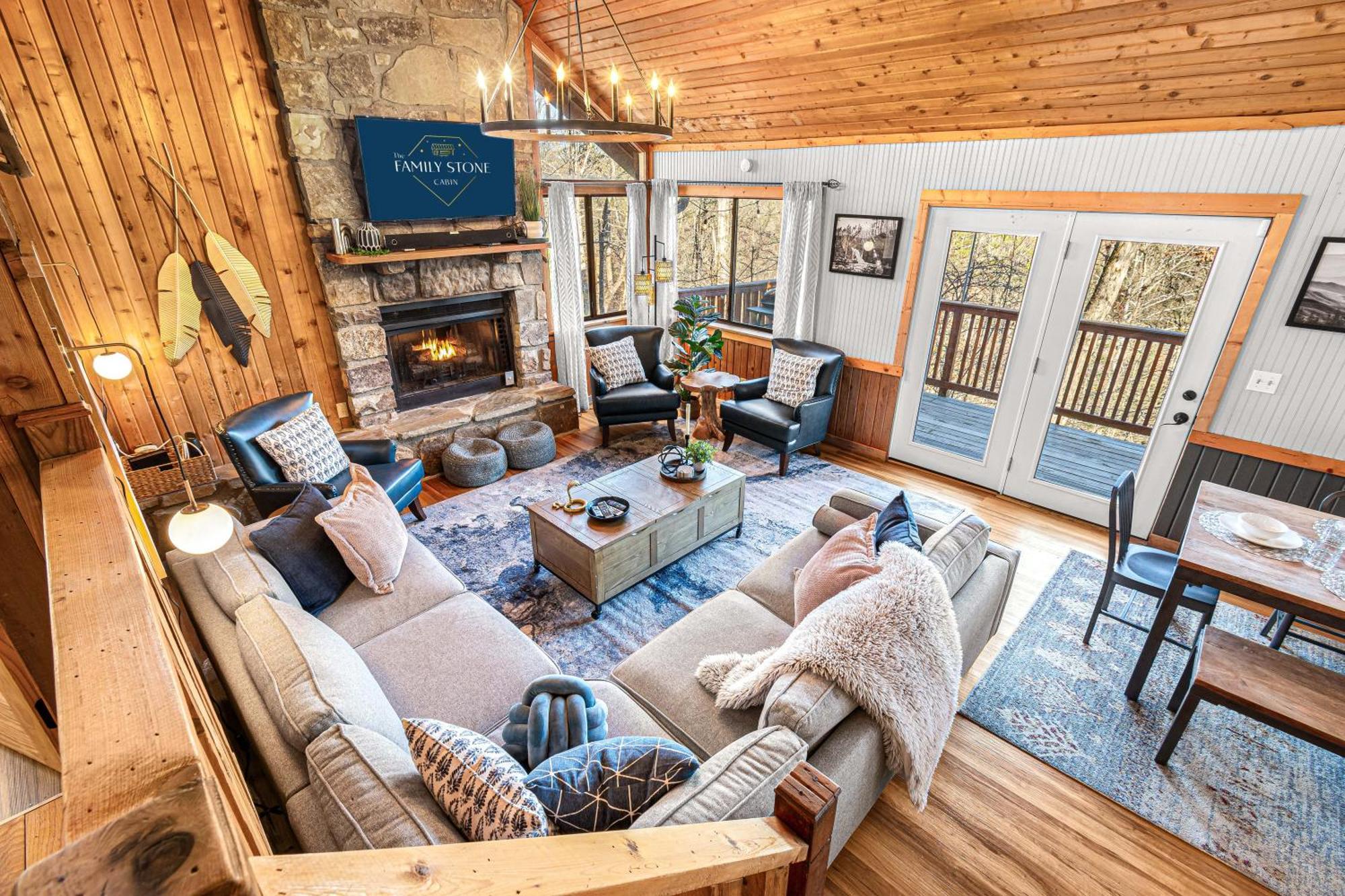 The Family Stone Luxe Cabin Sleeps 12 Hot Tub Dogfriendly Dollywood Pigeon Forge Εξωτερικό φωτογραφία